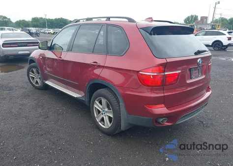 2011 BMW X5 xDrive35D z USA, uszkodzony, nr VIN 5UXZW0C50BL659595